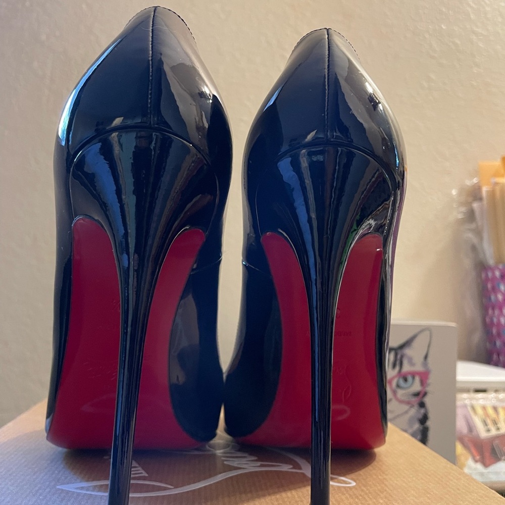 So Kate 120 mm Christian Louboutin Heels 37 1/2 (6 1/2 USA)
